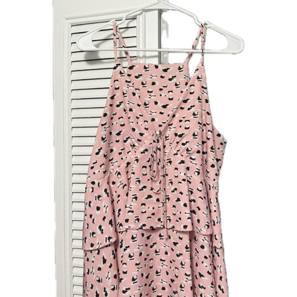 Pink Patterned Sleeveless Ruffle Tank